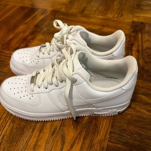 Men Nike Air Force 1 sneakers